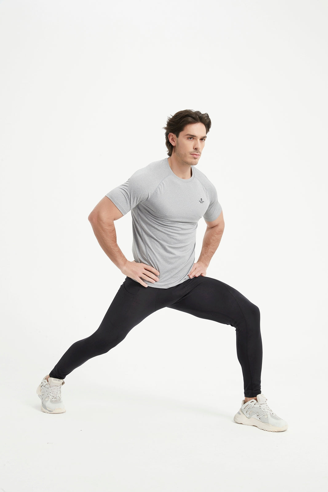 Men's Short Sleeved Crew Neck Raglan Sleeved Tee