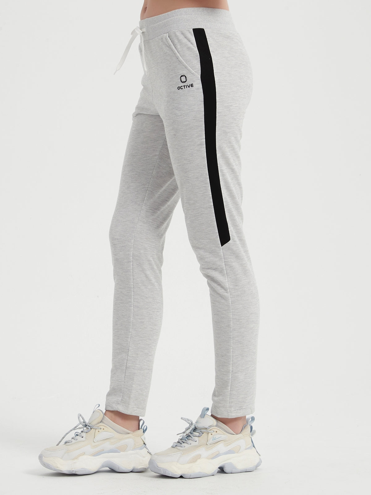Women's Slim Tapered Training Pant