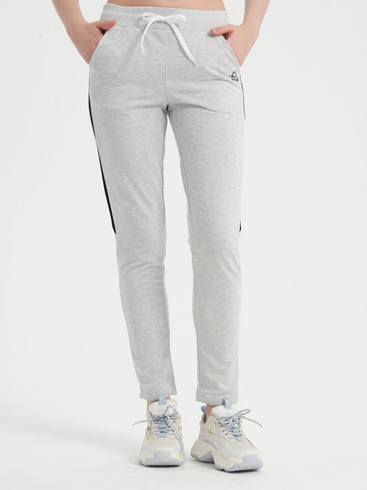 Women's Slim Tapered Training Pant