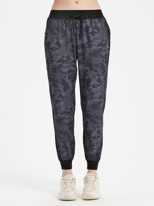 Women's Woven Jogger