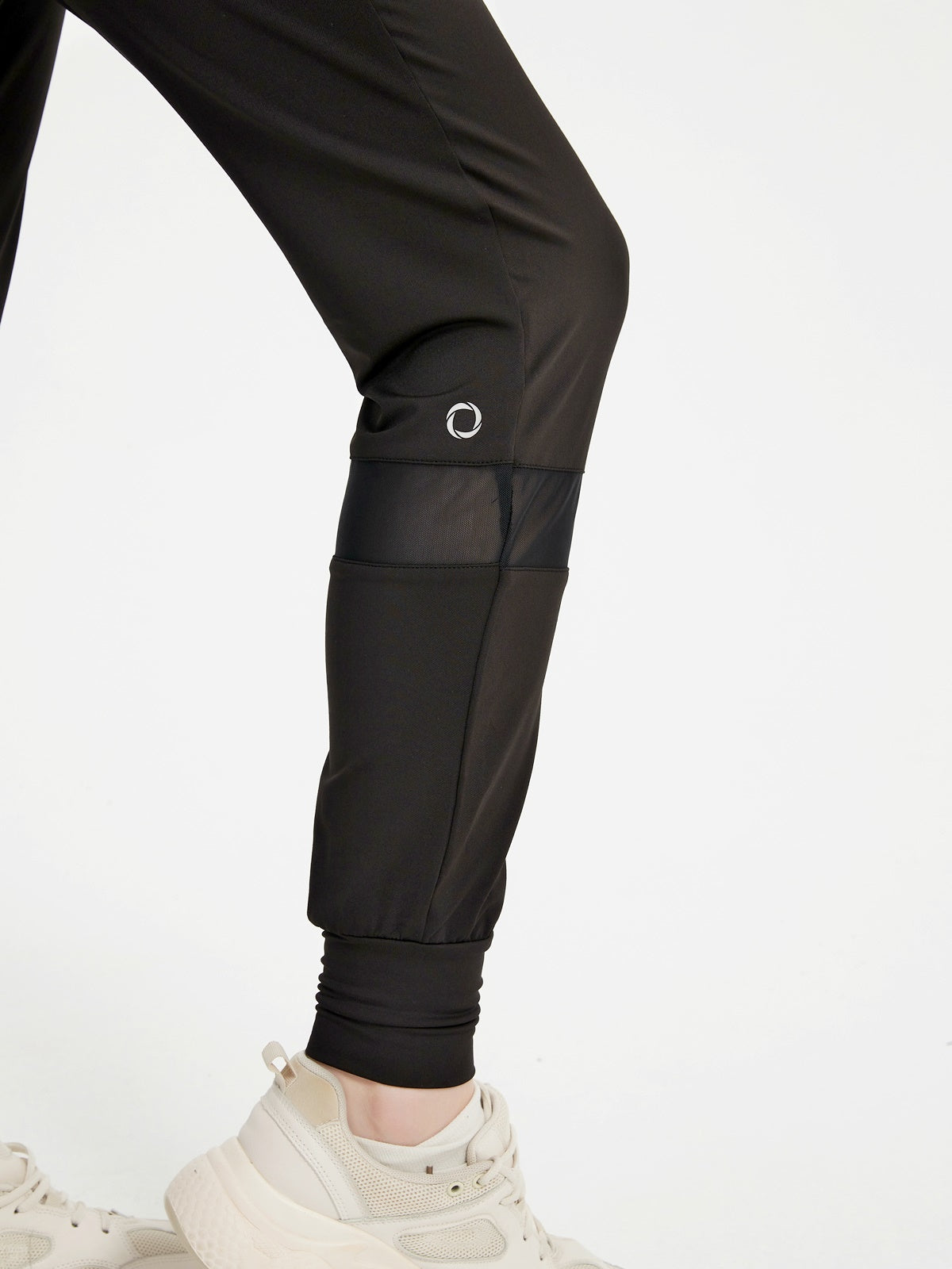 Women's Jogger Pant With 2 Side Pockets (Leg With Mesh Panels)